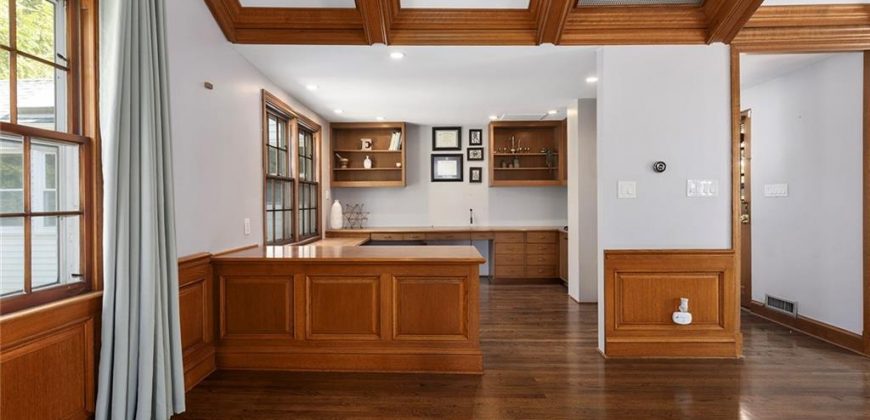 Homes for Sale in Kansas City, MO 64116 | 2204 NE 39TH Street