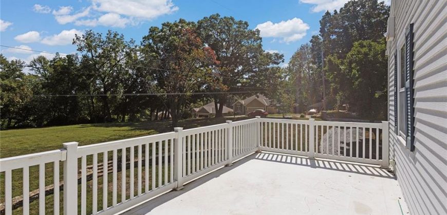 Homes for Sale in Kansas City, MO 64116 | 2204 NE 39TH Street