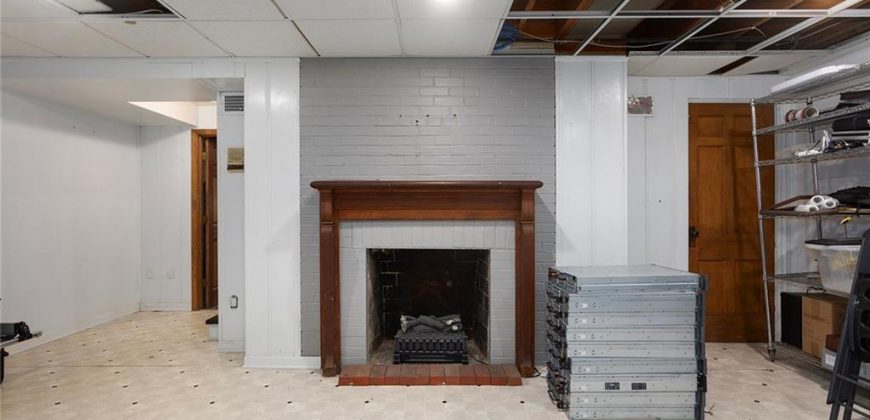 Homes for Sale in Kansas City, MO 64116 | 2204 NE 39TH Street