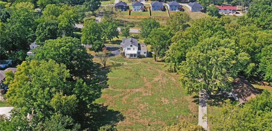 Homes for Sale in Kansas City, MO 64116 | 2204 NE 39TH Street