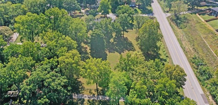 Homes for Sale in Kansas City, MO 64116 | 2204 NE 39TH Street