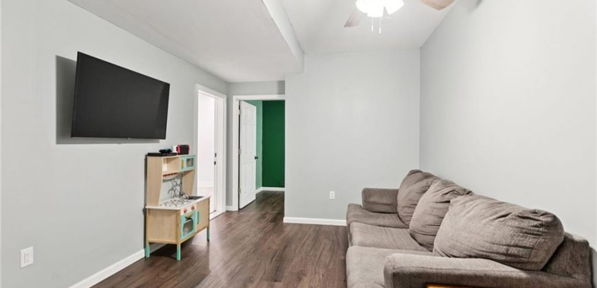 Homes for Sale in Liberty, MO 64068 | 307 N Gallatin Street