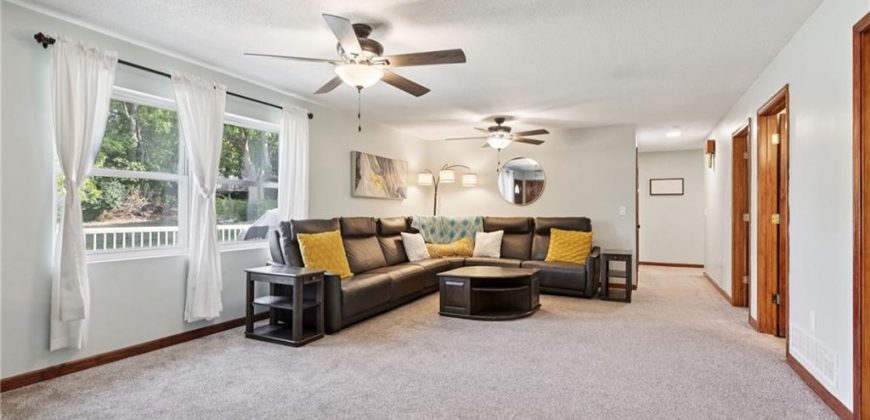 Homes for Sale in Liberty, MO 64068 | 307 N Gallatin Street