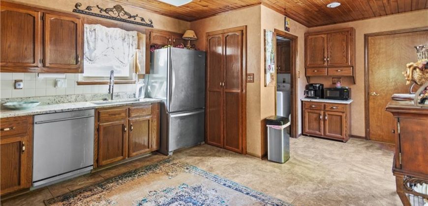 Homes for Sale in Platte City, MO 64079 | 1216  Hampton Drive