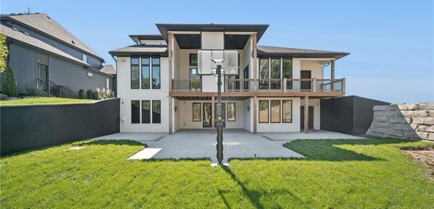 Homes for Sale in Riverside, MO 64150 | 5122 NW 47th Terrace