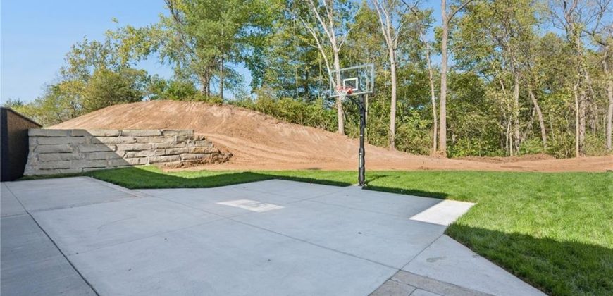 Homes for Sale in Riverside, MO 64150 | 5122 NW 47th Terrace