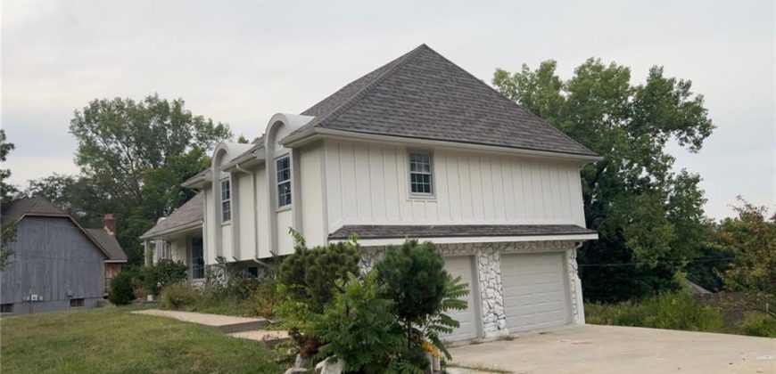 Homes for Sale in Liberty, MO 64068 | 1014 N Forest Lane