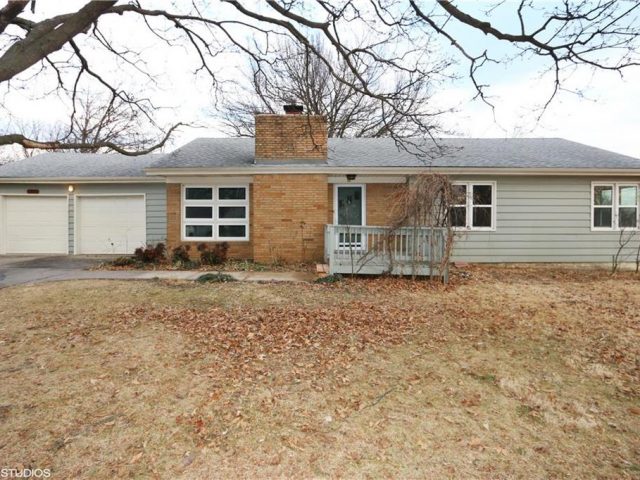 Homes for Sale in Kansas City, MO 64118 | 5411 N Wyandotte Street