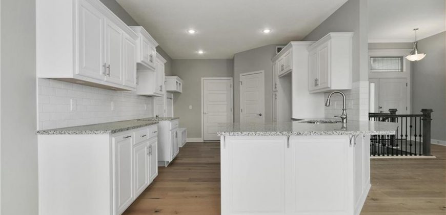 Homes for Sale in Kansas City, MO 64156 | 3707 NE 90th Street