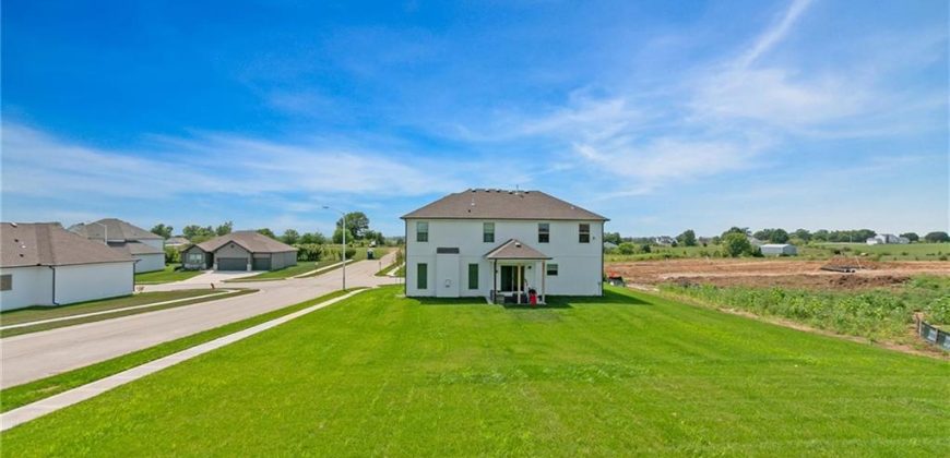 Homes for Sale in Kansas City, MO 64156 | 3707 NE 90th Street