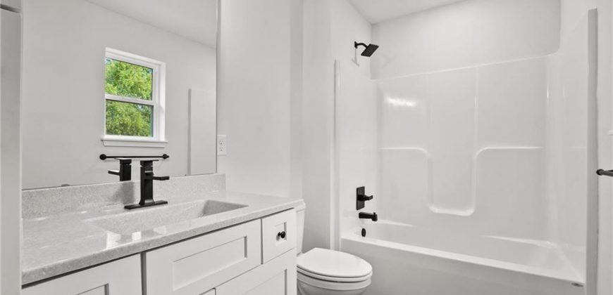 Homes for Sale in Kansas City, MO 64155 | 11218 N Oak Trafficway