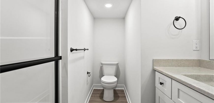 Homes for Sale in Kansas City, MO 64155 | 11218 N Oak Trafficway