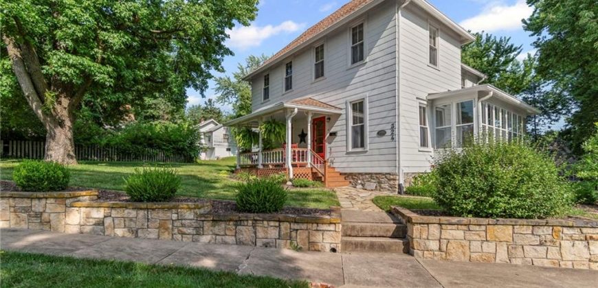 Homes for Sale in Liberty, MO 64068 | 324  Harrison Street