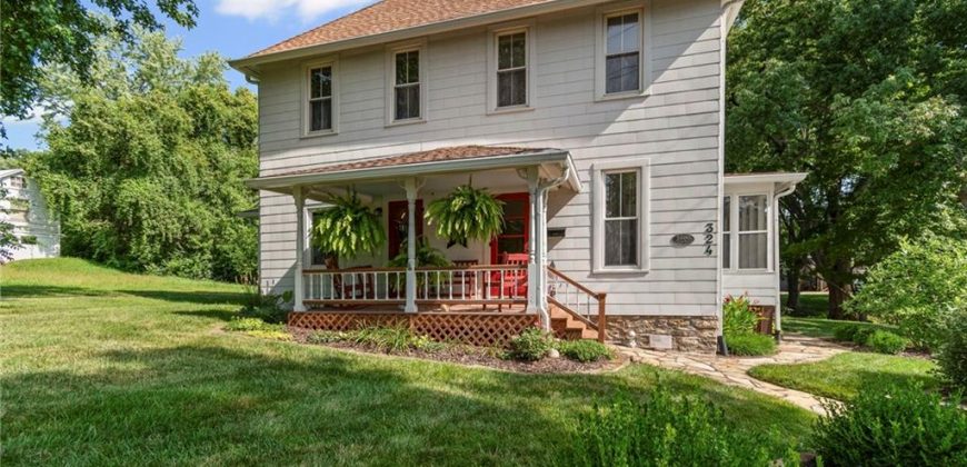 Homes for Sale in Liberty, MO 64068 | 324  Harrison Street