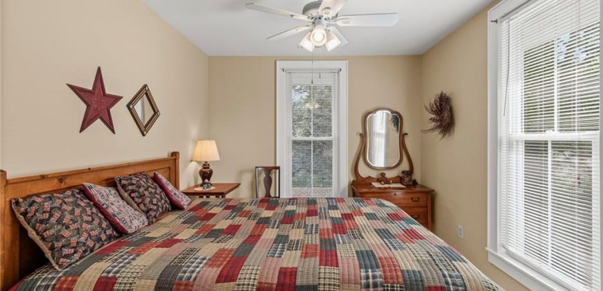 Homes for Sale in Liberty, MO 64068 | 324  Harrison Street