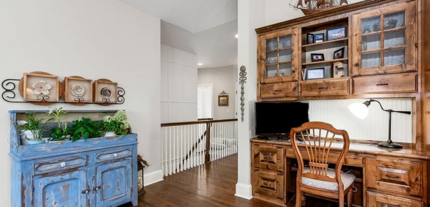 Homes for Sale in Lake Waukomis, MO 64151 | 631  North Shore Drive