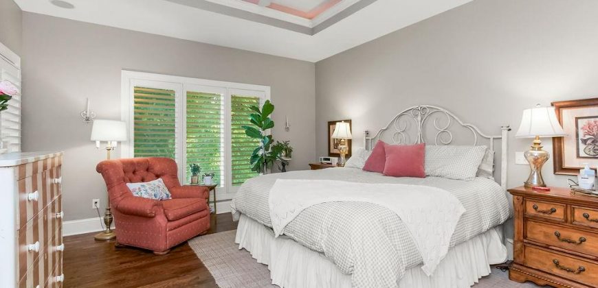 Homes for Sale in Lake Waukomis, MO 64151 | 631  North Shore Drive