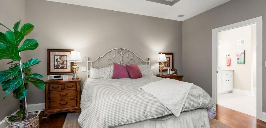 Homes for Sale in Lake Waukomis, MO 64151 | 631  North Shore Drive