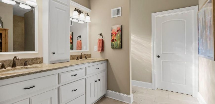 Homes for Sale in Lake Waukomis, MO 64151 | 631  North Shore Drive