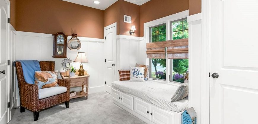 Homes for Sale in Lake Waukomis, MO 64151 | 631  North Shore Drive