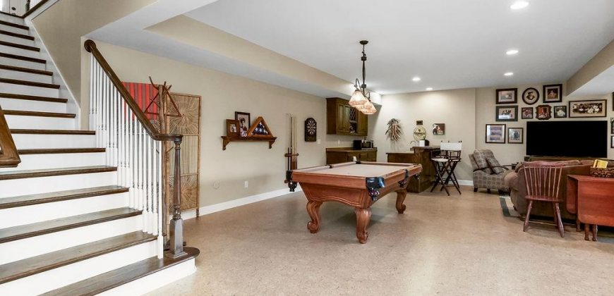 Homes for Sale in Lake Waukomis, MO 64151 | 631  North Shore Drive