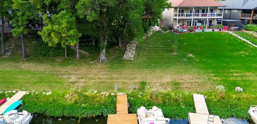 Homes for Sale in Lake Waukomis, MO 64151 | 631  North Shore Drive