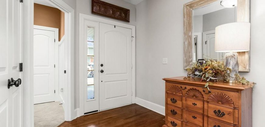 Homes for Sale in Lake Waukomis, MO 64151 | 631  North Shore Drive