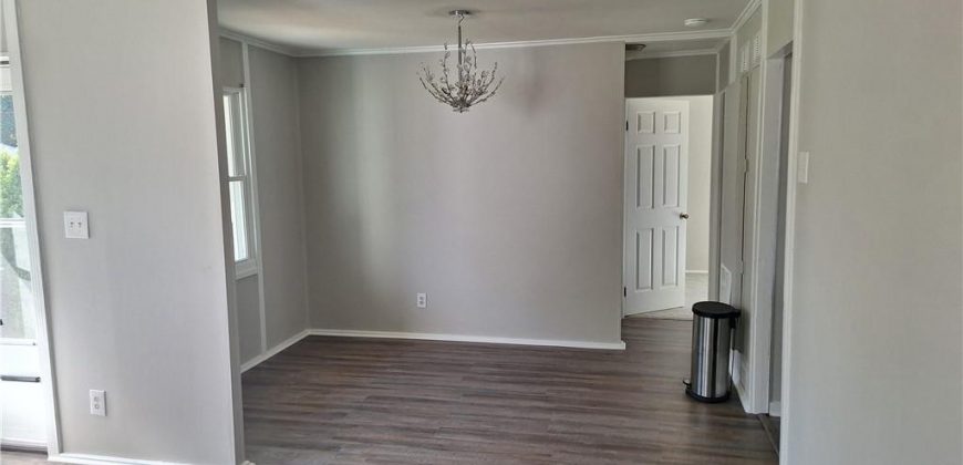 Homes for Sale in Kansas City, MO 64116 | 1004 NE 44th Terrace