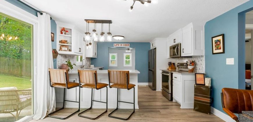 Homes for Sale in Northmoor, MO 64151 | 1845 NW 50th Terrace