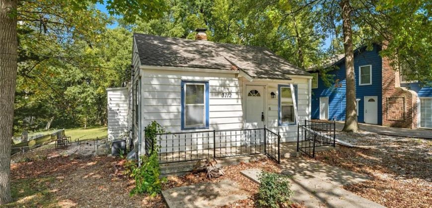 Homes for Sale in Gladstone, MO 64119 | 3712 NE 57th Terrace
