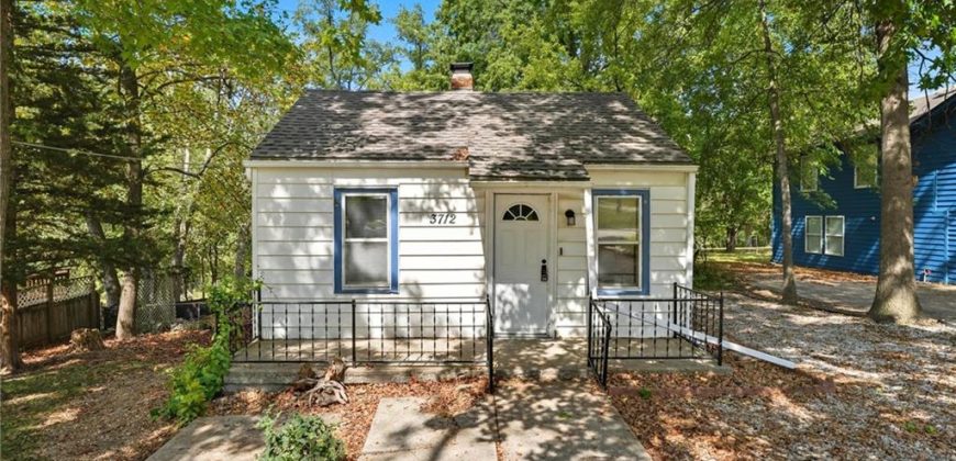 Homes for Sale in Gladstone, MO 64119 | 3712 NE 57th Terrace