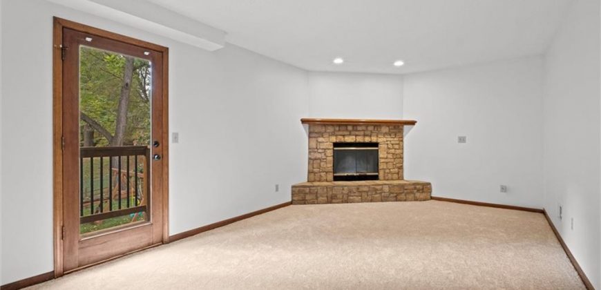Homes for Sale in Kansas City, MO 64118 | 301 NW 80th Street Homes for Sale in Kansas City, MO 64118 | 301 NW 80th Street