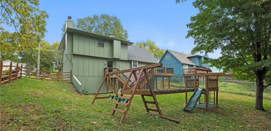 Homes for Sale in Kansas City, MO 64118 | 301 NW 80th Street Homes for Sale in Kansas City, MO 64118 | 301 NW 80th Street