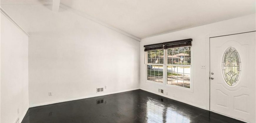 Homes for Sale in Liberty, MO 64068 | 215  Grant Street