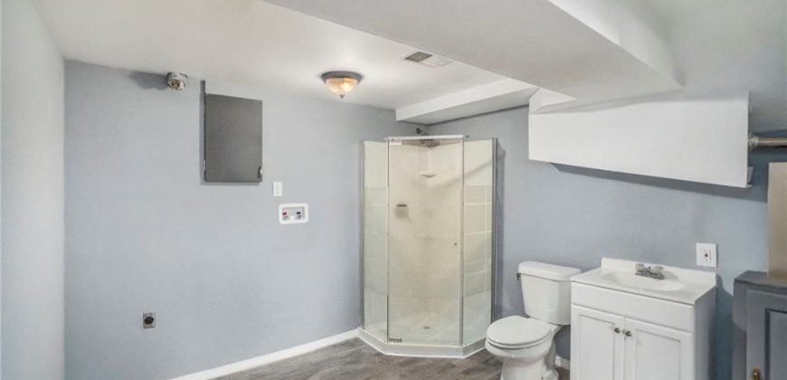 Homes for Sale in Liberty, MO 64068 | 215  Grant Street