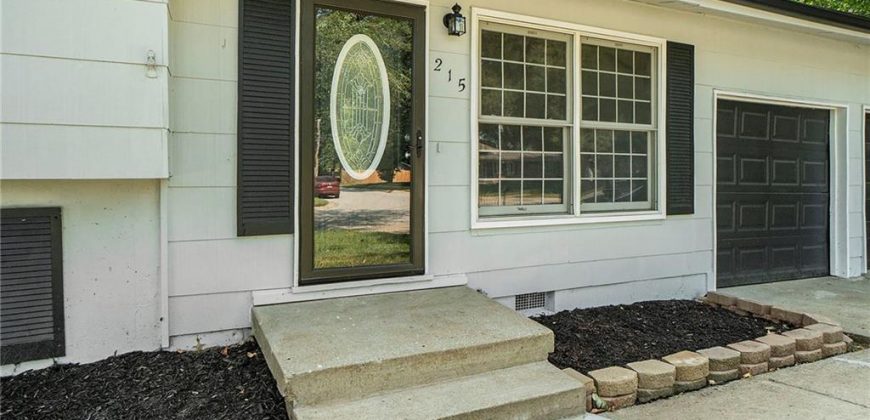 Homes for Sale in Liberty, MO 64068 | 215  Grant Street