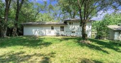 Homes for Sale in Liberty, MO 64068 | 215  Grant Street