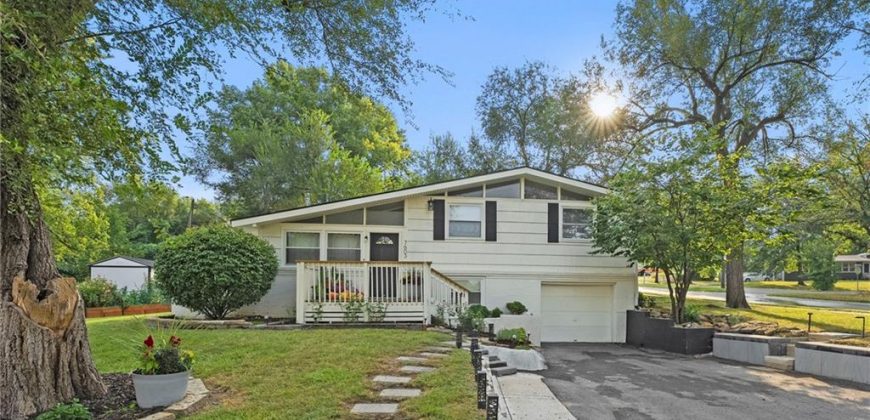 Homes for Sale in Kansas City, MO 64152 | 7603 N AVALON Street