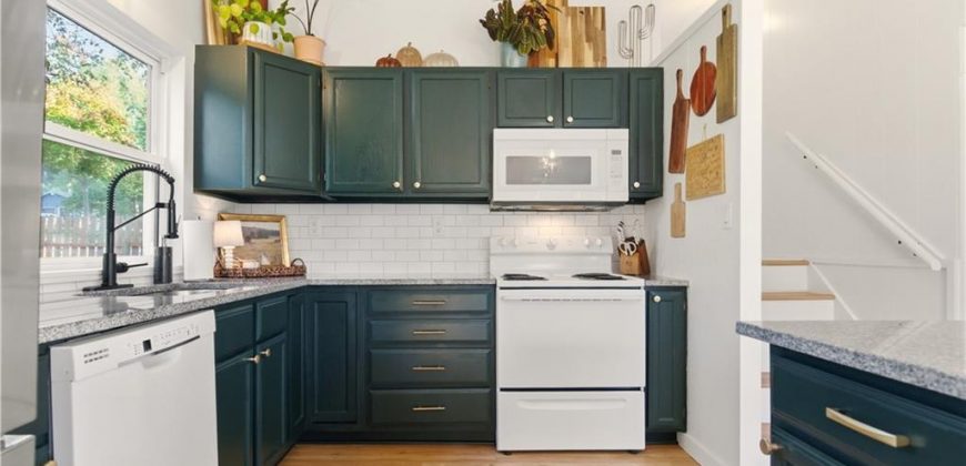 Homes for Sale in Kansas City, MO 64152 | 7603 N AVALON Street