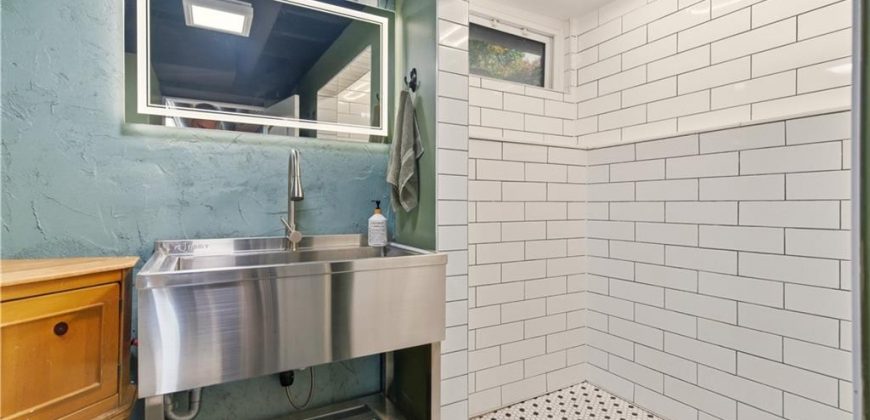 Homes for Sale in Kansas City, MO 64152 | 7603 N AVALON Street