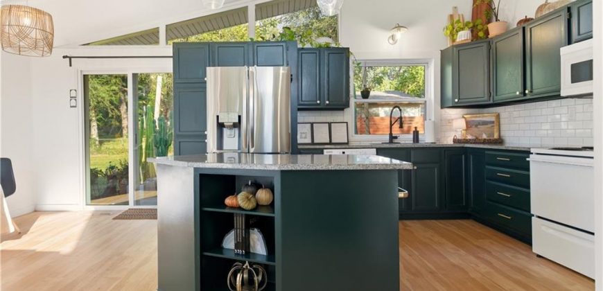 Homes for Sale in Kansas City, MO 64152 | 7603 N AVALON Street