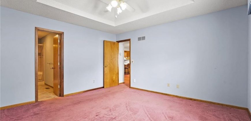 Homes for Sale in Gladstone, MO 64118 | 7093 N Garfield Avenue