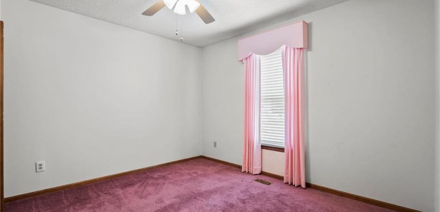 Homes for Sale in Gladstone, MO 64118 | 7093 N Garfield Avenue