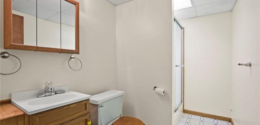 Homes for Sale in Gladstone, MO 64118 | 7093 N Garfield Avenue