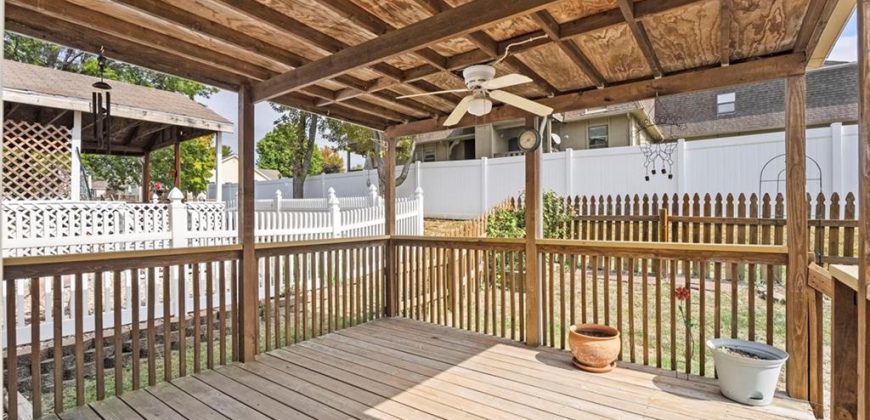 Homes for Sale in Gladstone, MO 64118 | 7093 N Garfield Avenue