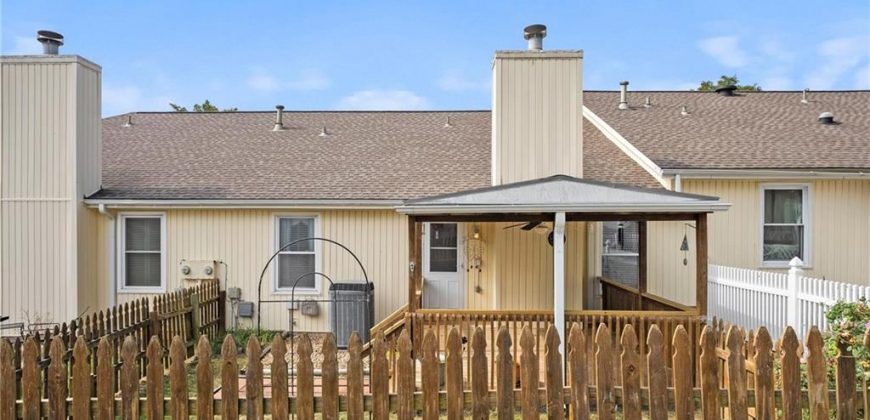 Homes for Sale in Gladstone, MO 64118 | 7093 N Garfield Avenue