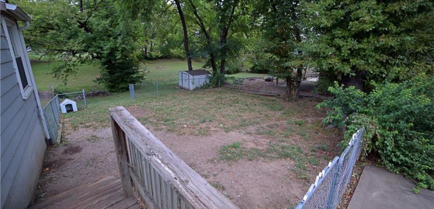 Homes for Sale in Gladstone, MO 64118 | 202  NE 76th Terrace