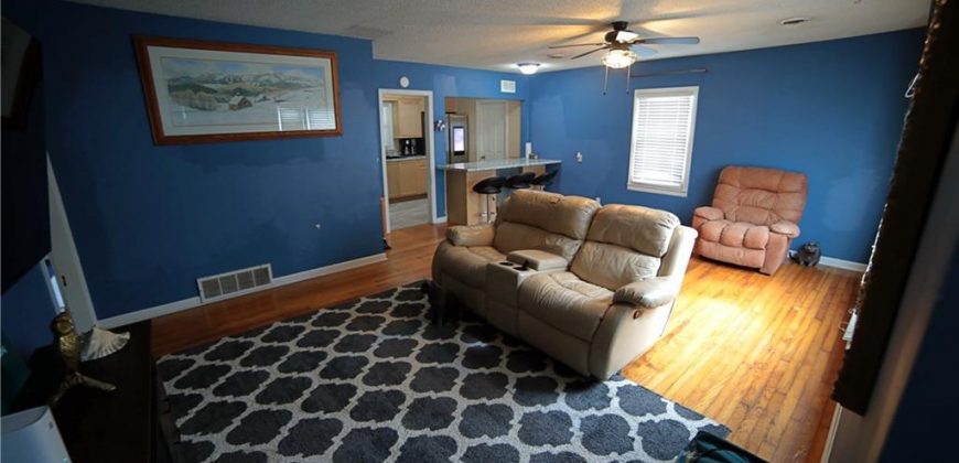 Homes for Sale in Gladstone, MO 64118 | 202  NE 76th Terrace