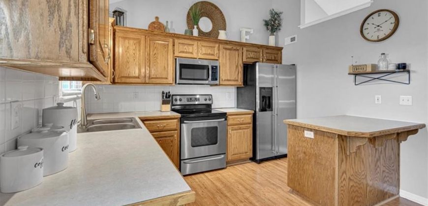 Homes for Sale in Kansas City, MO 64157 | 11430 N Farley Avenue