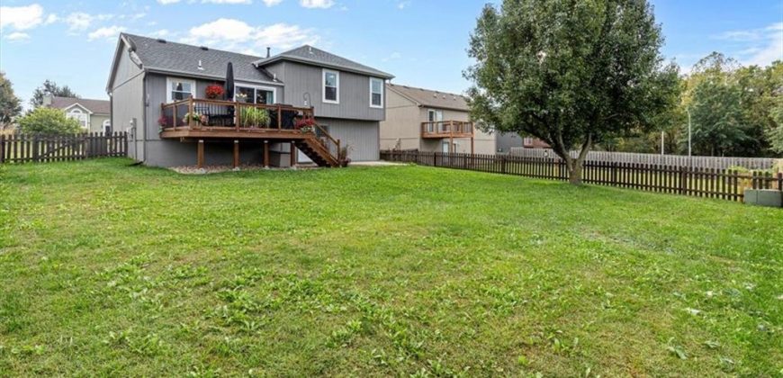 Homes for Sale in Kansas City, MO 64157 | 11430 N Farley Avenue